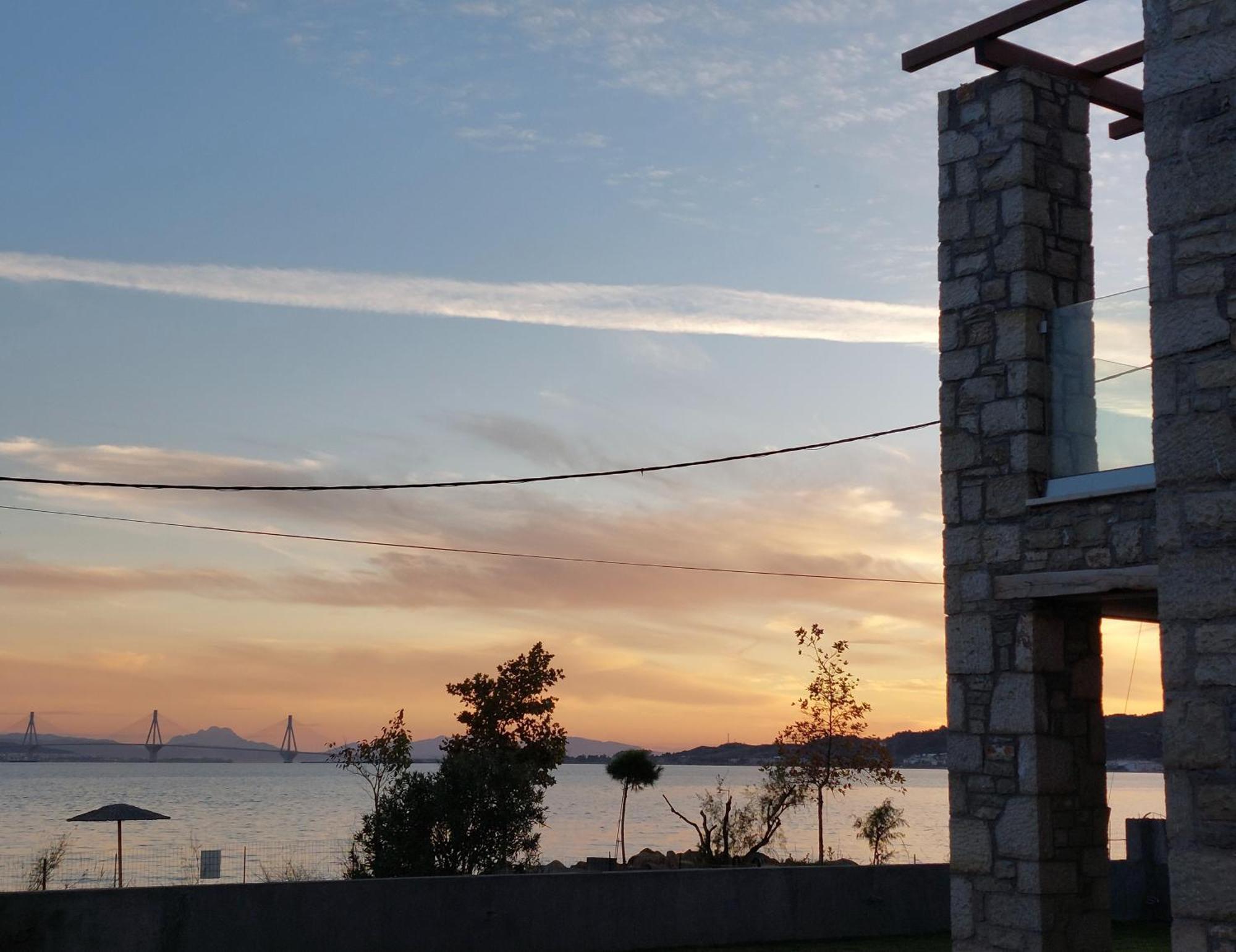Santa Domenica Nafpaktos - Rooms And Apartments By The Sea Dış mekan fotoğraf