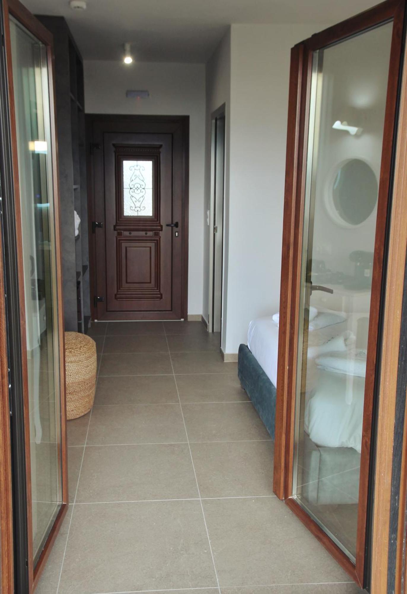 Santa Domenica Nafpaktos - Rooms And Apartments By The Sea Dış mekan fotoğraf